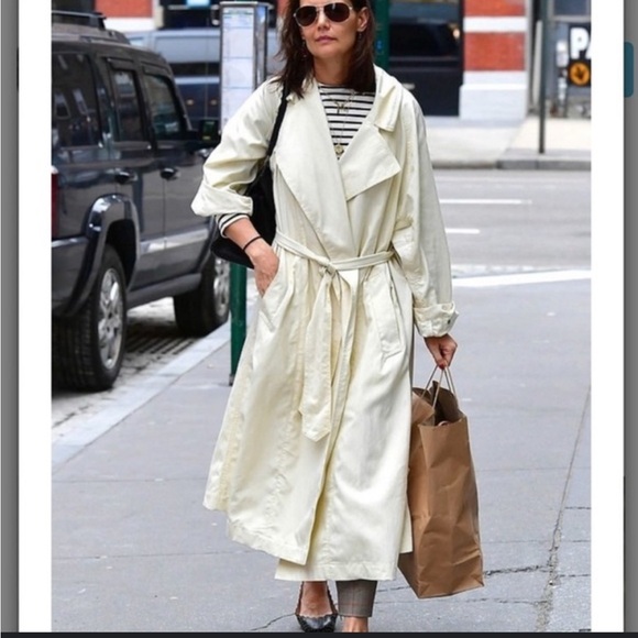 Aritzia Wilfred Phase tie cream
sports trench coat Large - Picture 11 of 11